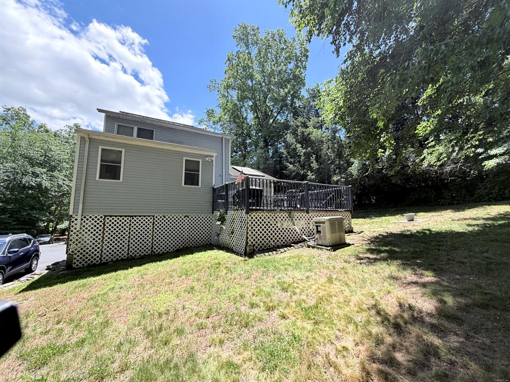 30 Lagana Ln Norwalk CT 06850 Exterior Rear & Backyard