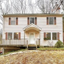 7 Cora Lane, Wilton, Connecticut 06897