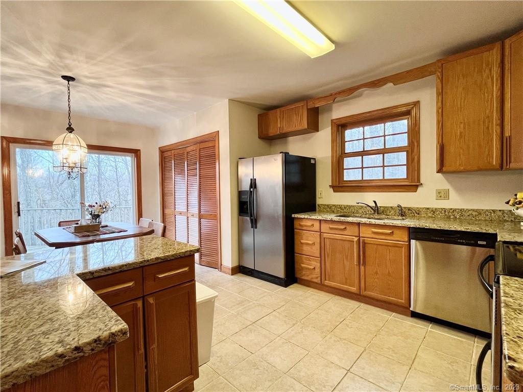 Ample cabinetry. 7 Cora Lane, Wilton CT For Sale