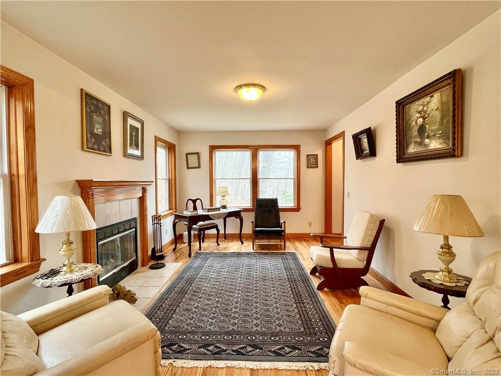 Living Room Comfortable & relaxing. 7 Cora Lane, Wilton CT For Sale