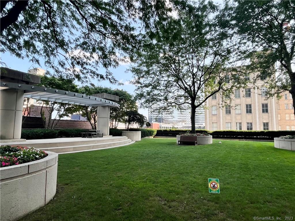 Beautiful Outdoor Space - Courtyard view 2 of 3 - The Biltmore