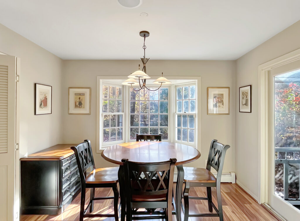 1 Meeting Grove Lane, Norwalk, CT Breakfast Area with sliders to Screened in 3 Season Porch