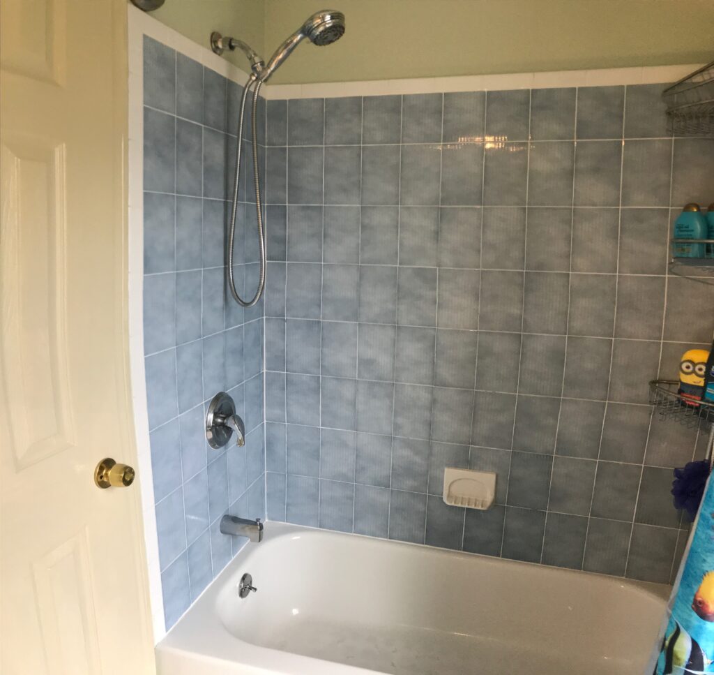 Full Bathroom - 10 West Street #12 Stamford CT 06902