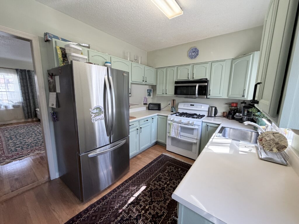 Kitchen - 10 West Street #12 Stamford CT 06902